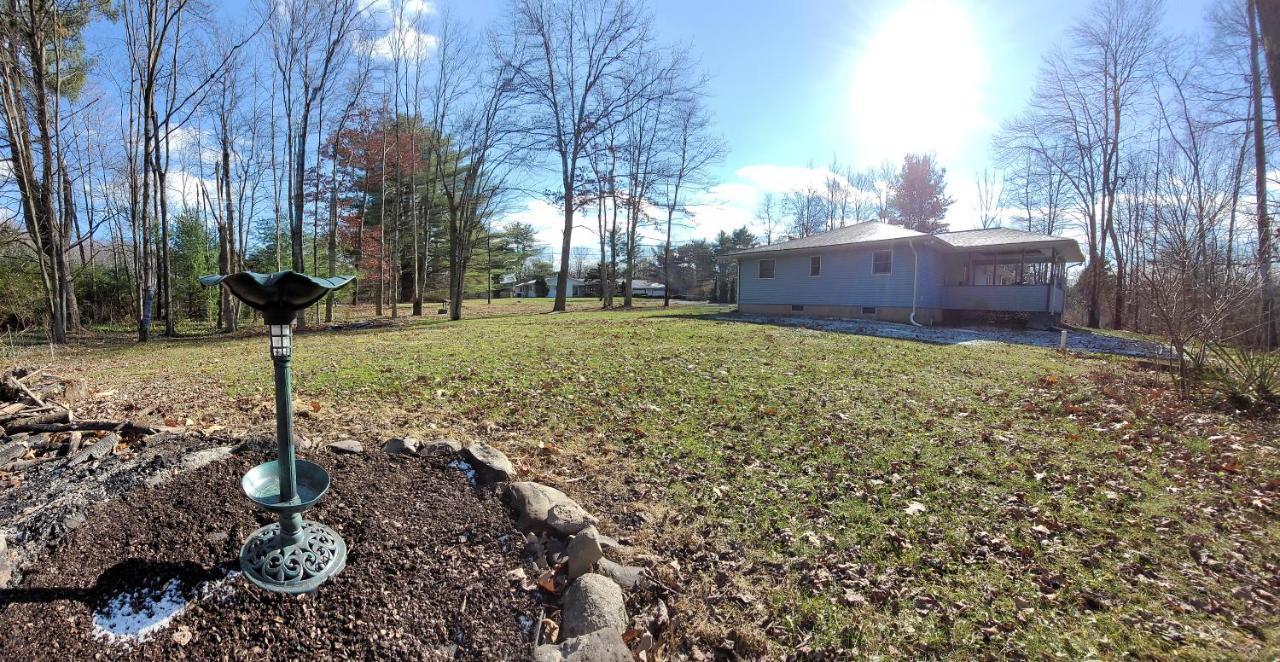 Experience The Serenity Of Pineapple Acre Pocono Stroudsburg Exterior foto