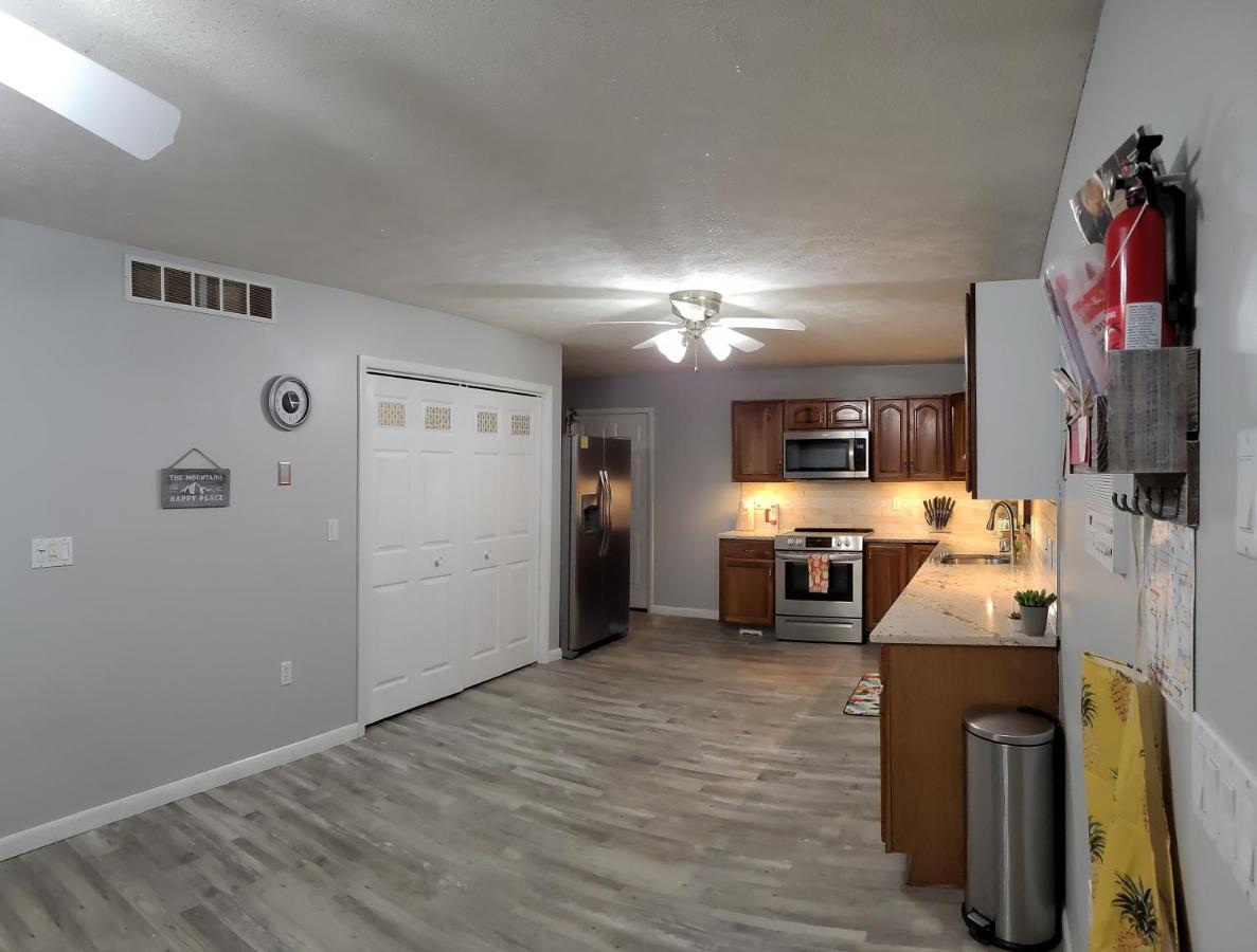 Experience The Serenity Of Pineapple Acre Pocono Stroudsburg Exterior foto