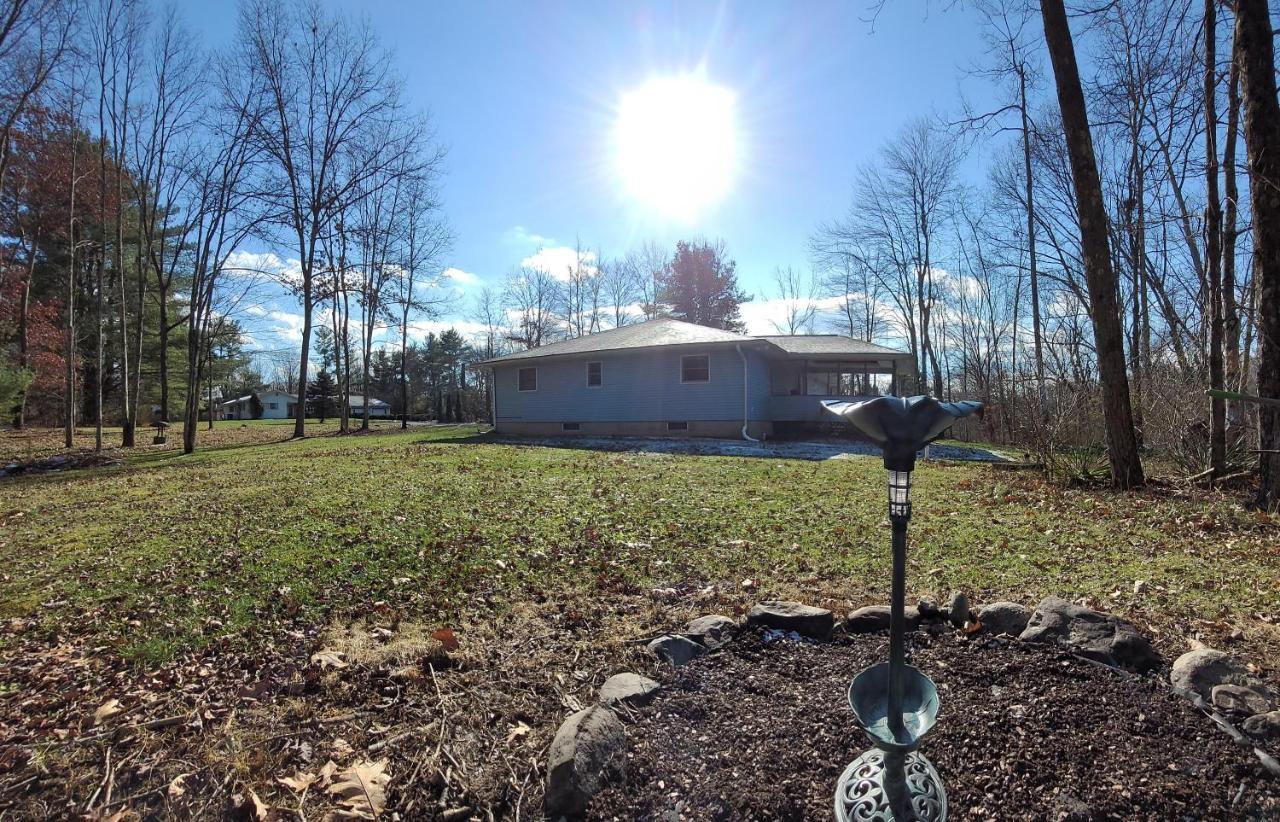 Experience The Serenity Of Pineapple Acre Pocono Stroudsburg Exterior foto