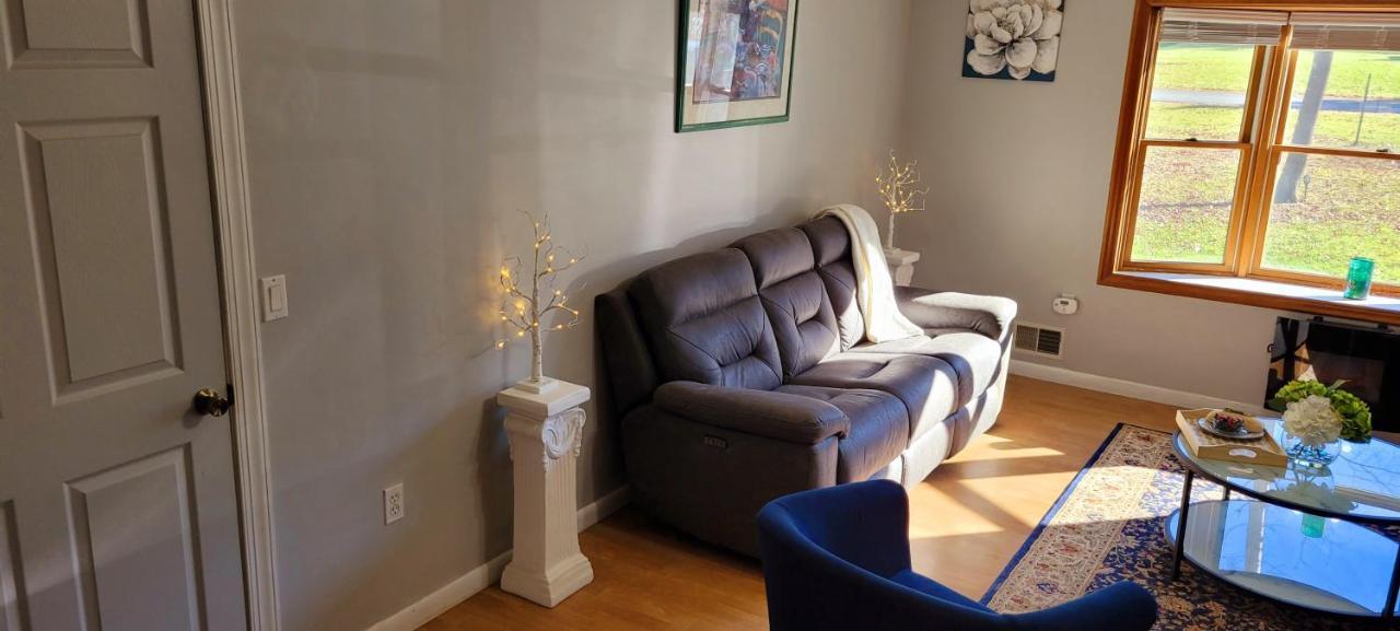 Experience The Serenity Of Pineapple Acre Pocono Stroudsburg Exterior foto