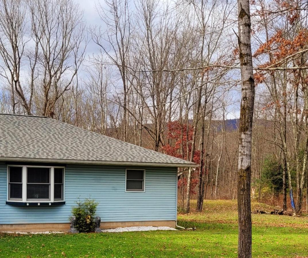 Experience The Serenity Of Pineapple Acre Pocono Stroudsburg Exterior foto